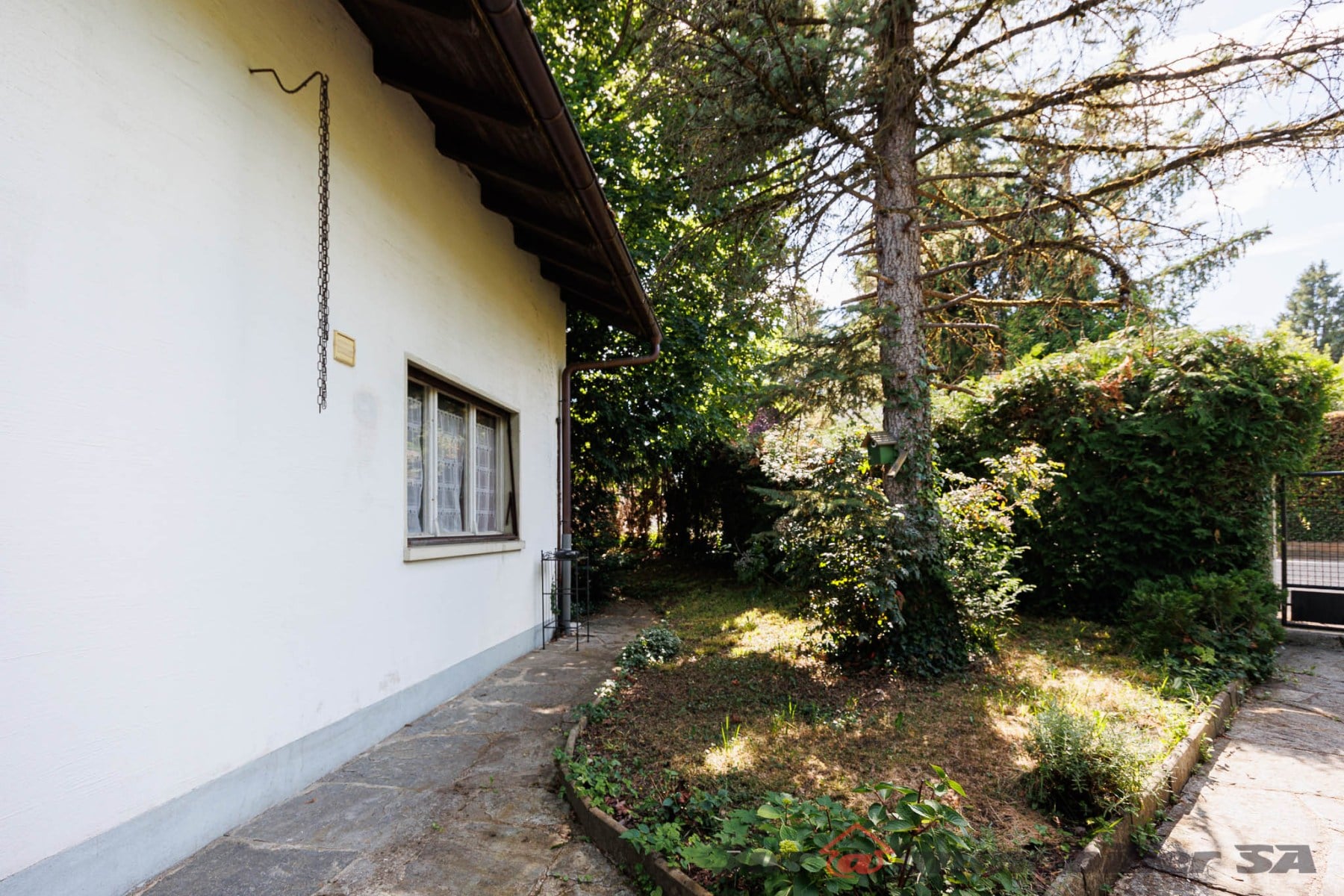 Maison familiale de 7 pièces à Delémont avec terrain de 875 m2 - photo 5