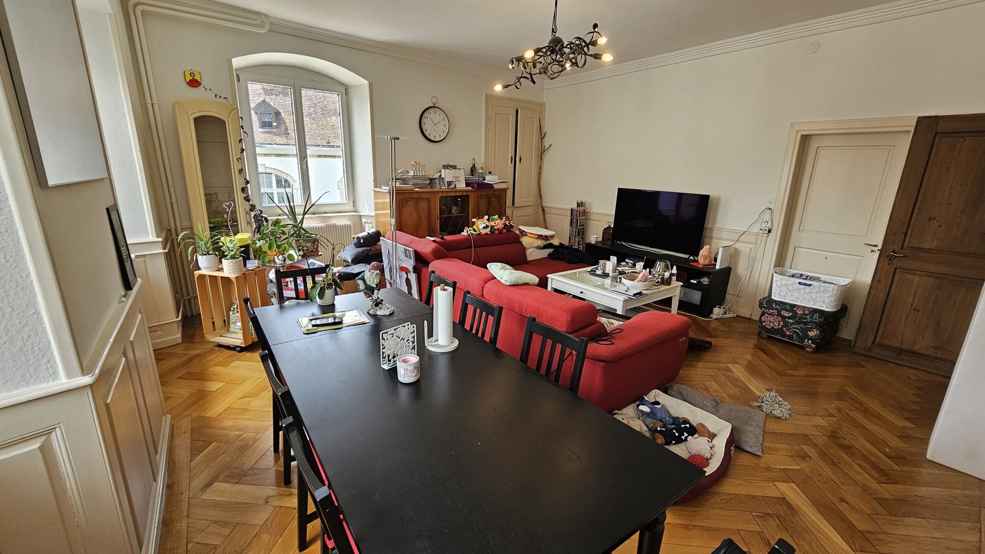 À louer à Delémont appartement de 4.5 pièces en vieille ville - photo 2