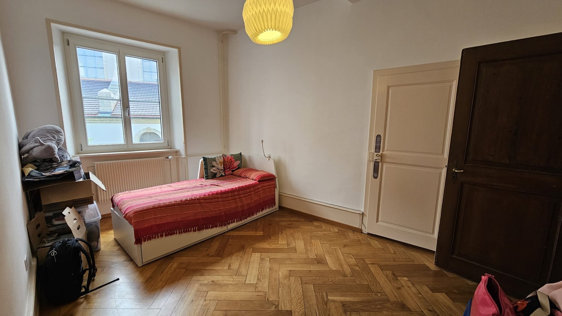 À louer à Delémont appartement de 4.5 pièces en vieille ville - photo 3