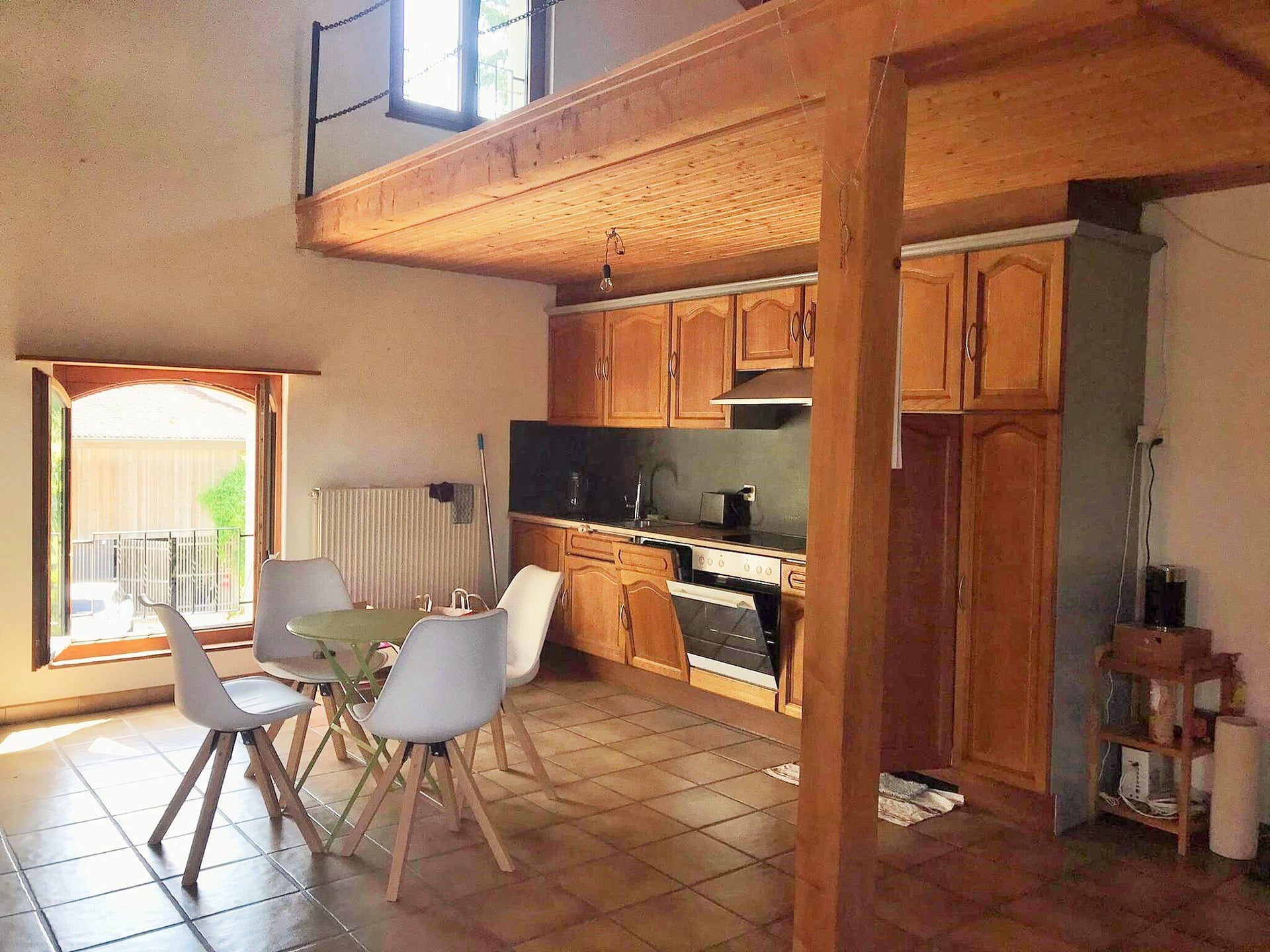 Appartement de 3.5 pièces au 2ème étage à Berlincourt à louer - photo 2