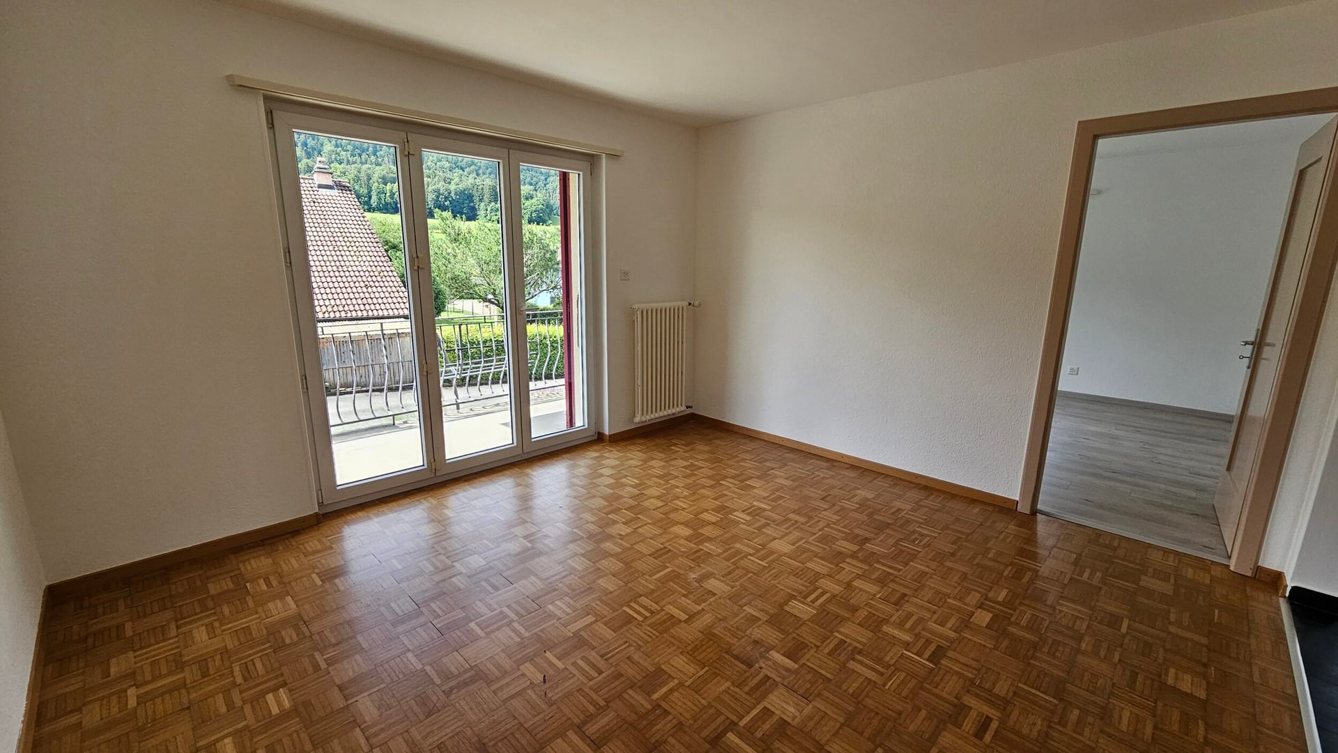 À Corban appartement de 4.5 pièces et 87 m² à louer - photo 4
