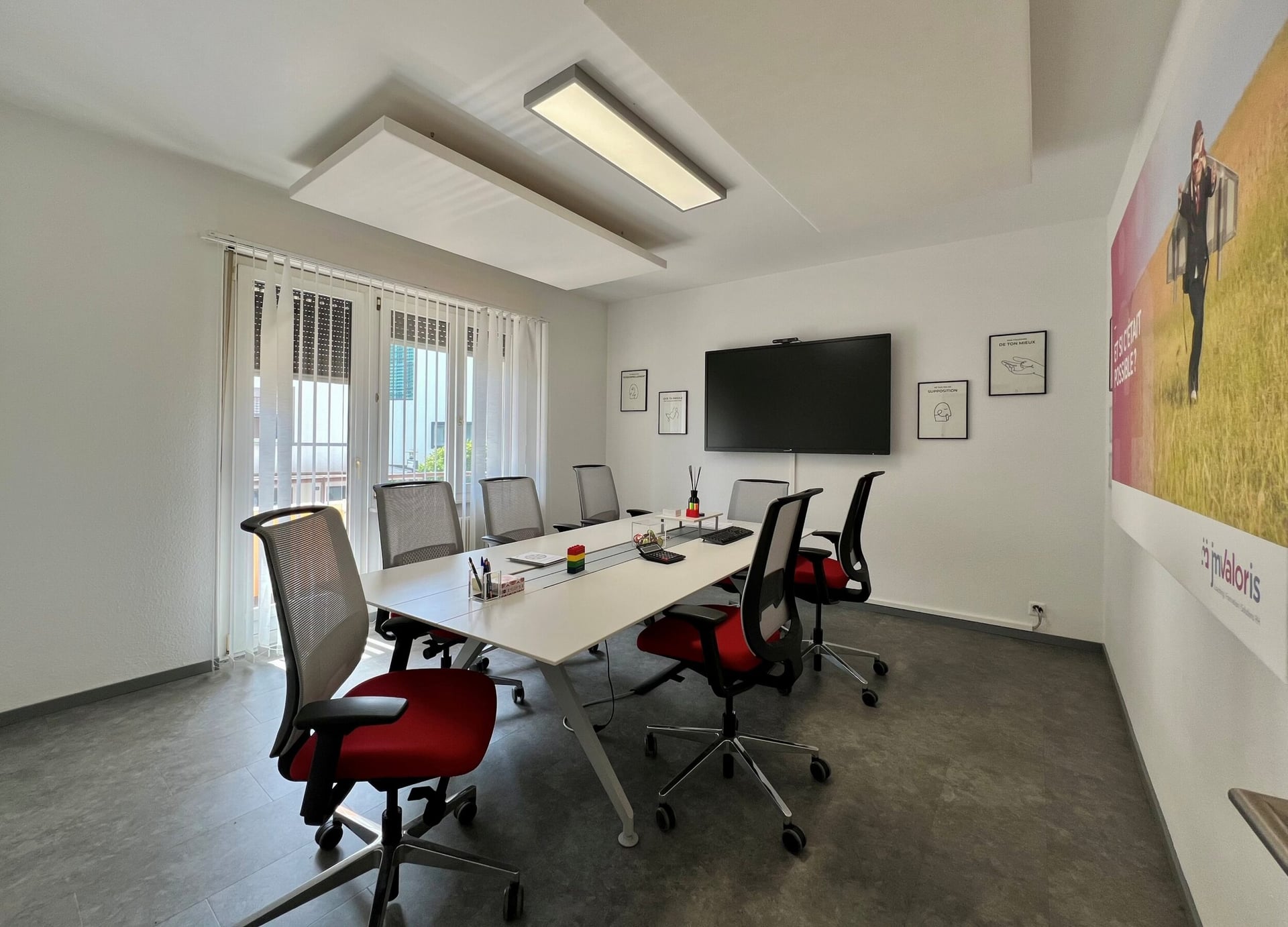 À louer à Delémont bureau de 2.5 pièces au 1er étage avec ascenseur - photo 4
