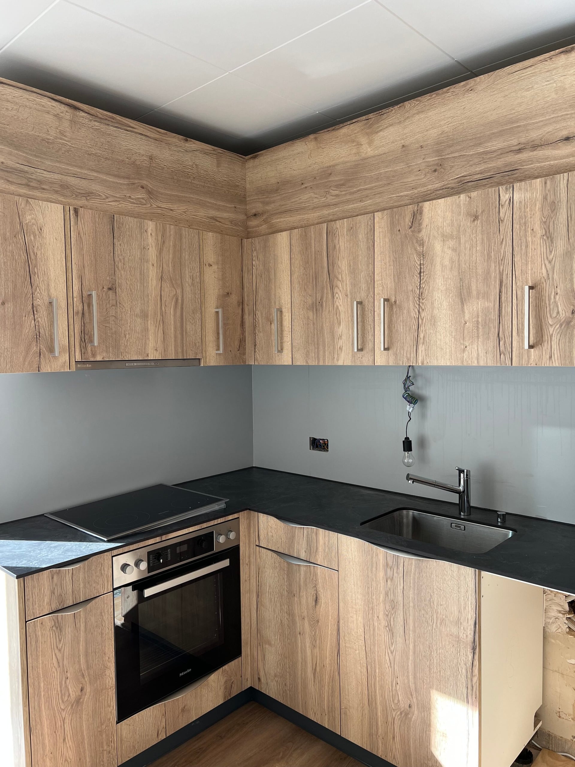 Appartement de 3,5 pièces au centre-ville de Porrentruy à louer - photo 2