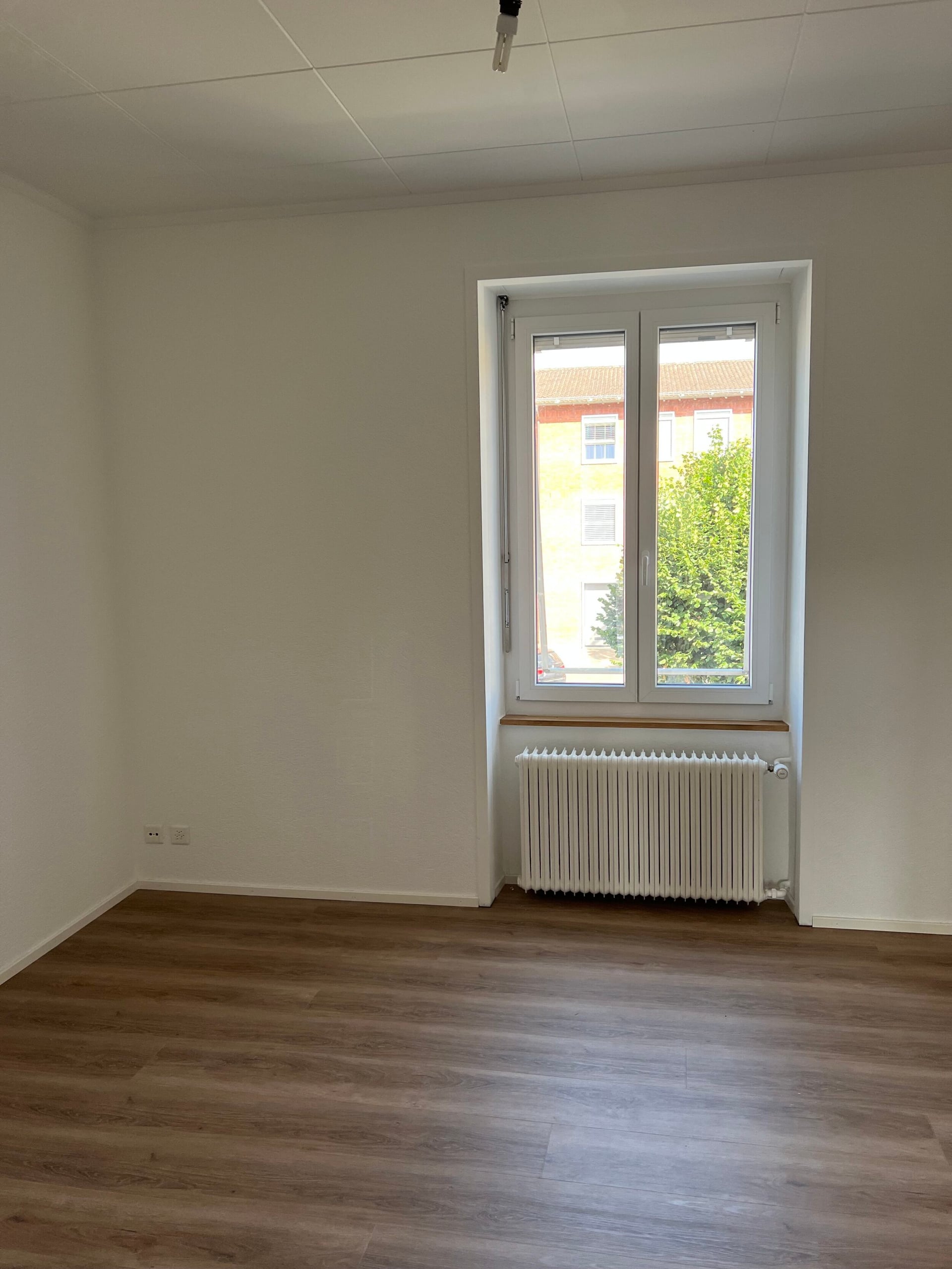 Appartement de 3,5 pièces au centre-ville de Porrentruy à louer - photo 3