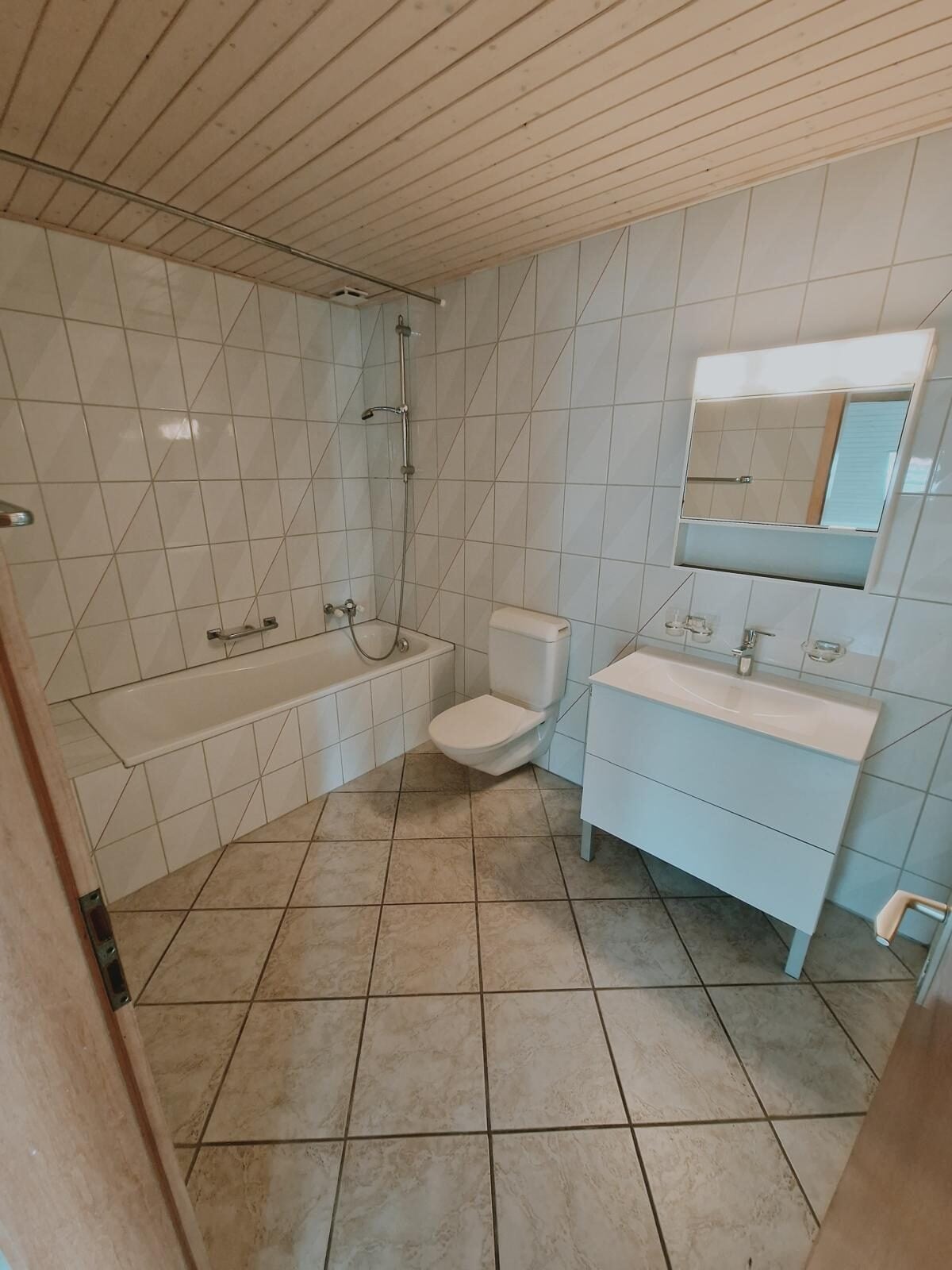 A louer appartement de 3.5 pièces à Chevenez - photo 5