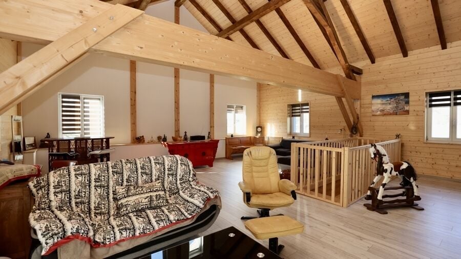 À vendre magnifique bâtisse jurassienne de 8 pièces à Damvant - photo 5