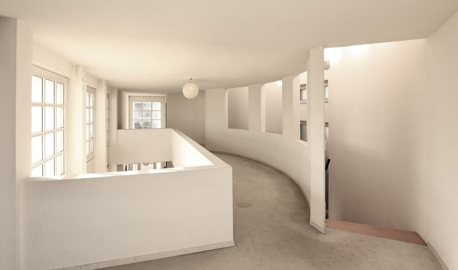 Située à Porrentruy villa d'architecte de 9 pièces - photo 5