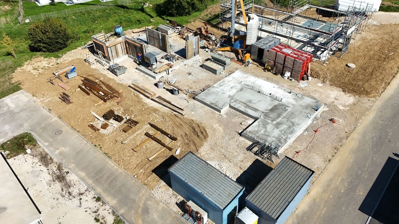 À vendre villa jumelée moderne de 6 pièces en construction à Courgenay - photo 5