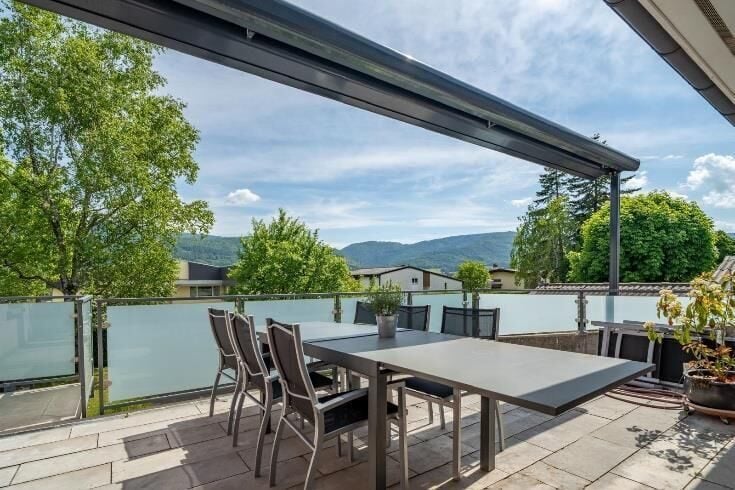À vendre à Courroux spacieuse maison individuelle de 6 pièces - photo 2