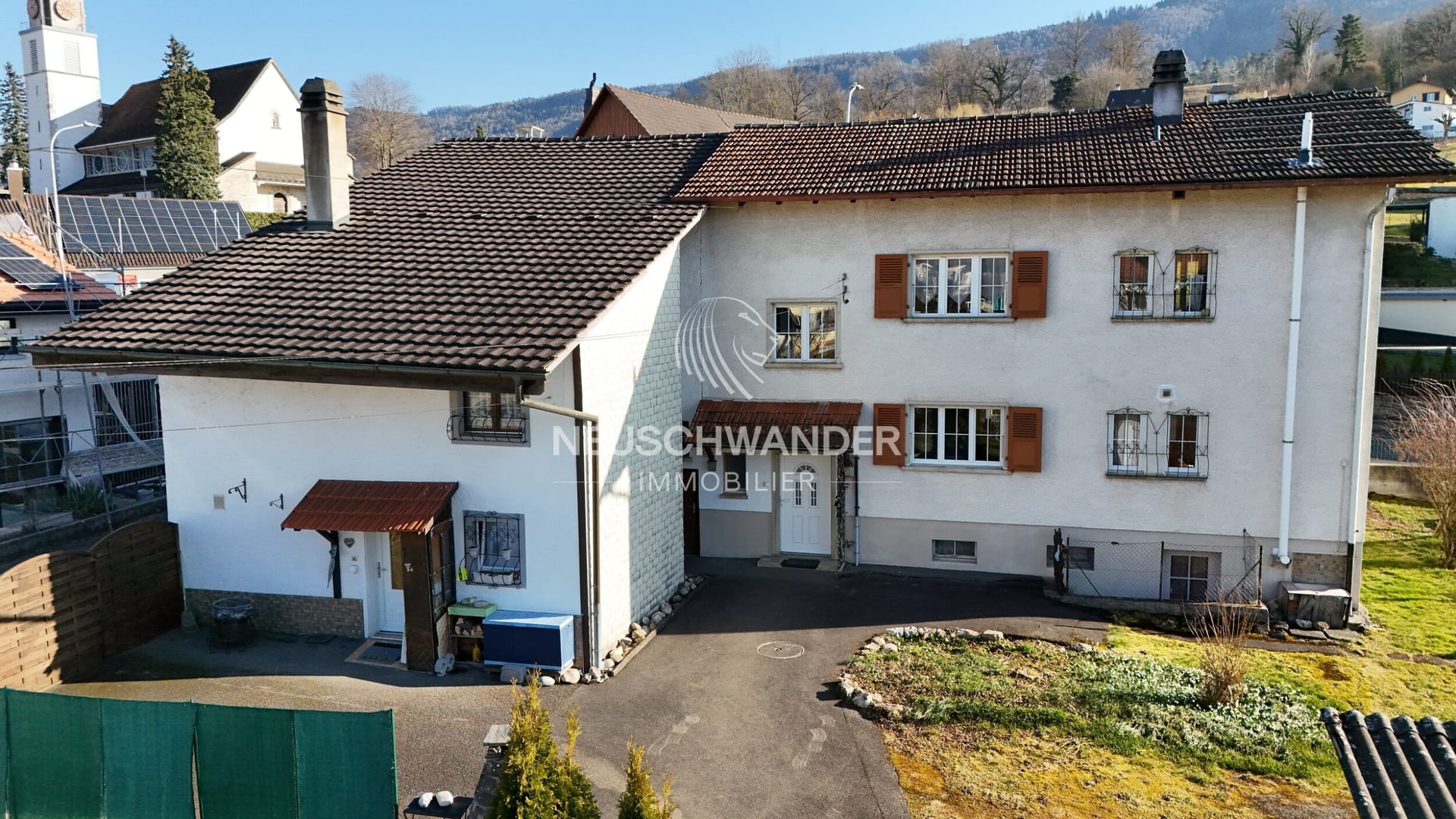 Charmant appartement en duplex de 3.5 pièces à vendre à Coufaivre - photo 1