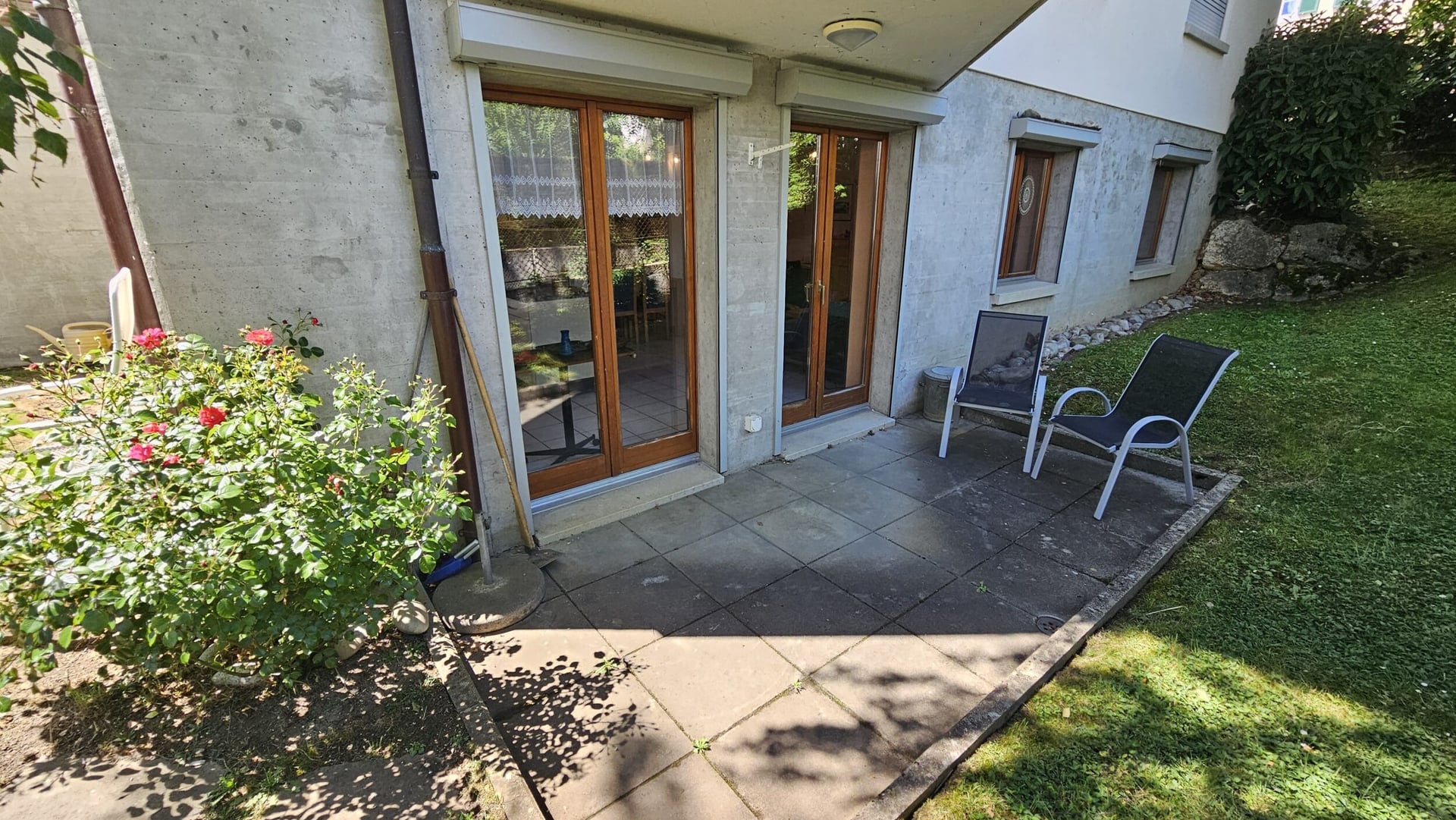 À vendre à 2 minutes de Delémont appartement 2.5 pces au rez-de-jardin - photo 3