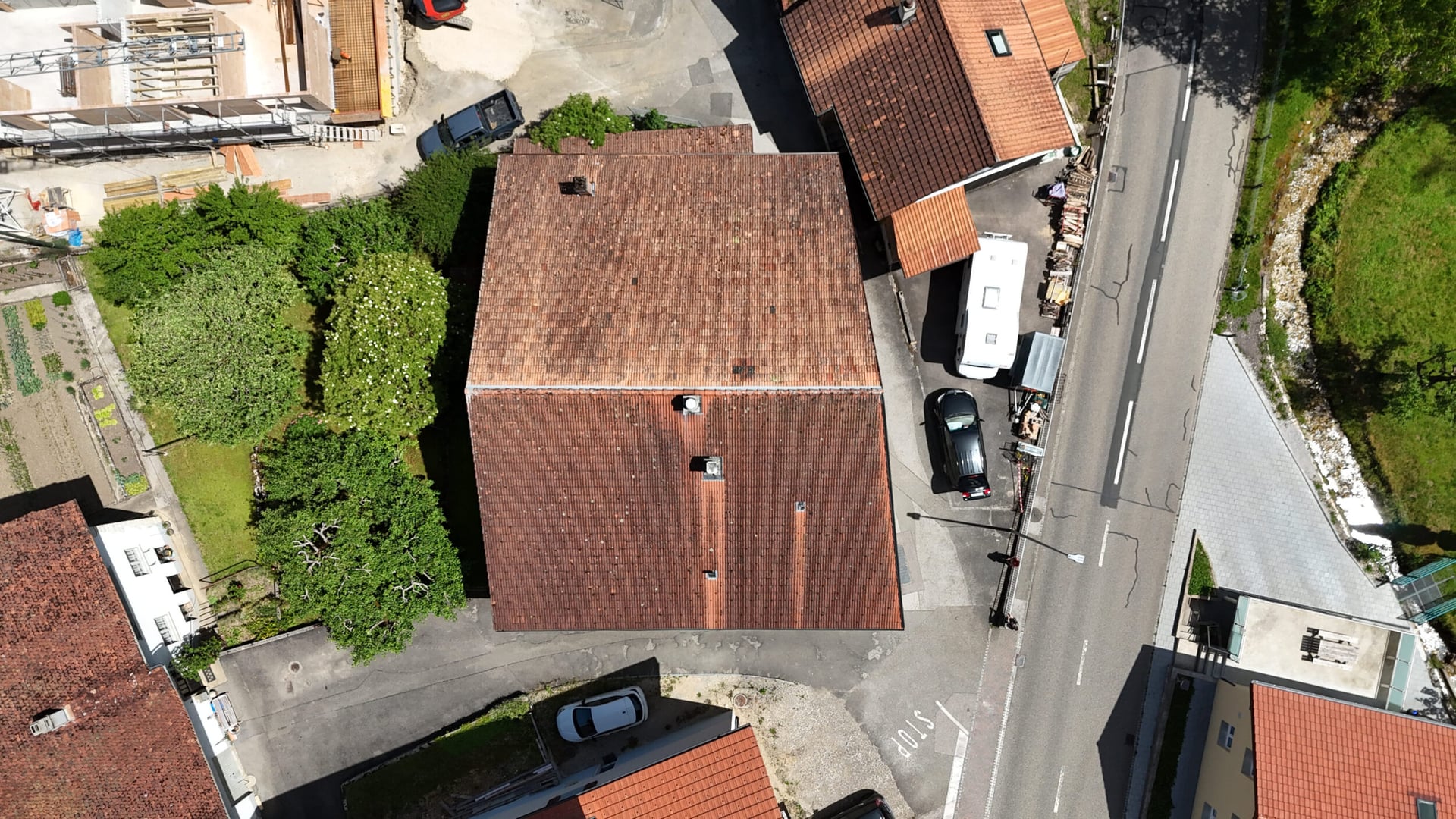 À vendre à Perrefitte maison de 7.5 pièces à rénover - photo 3