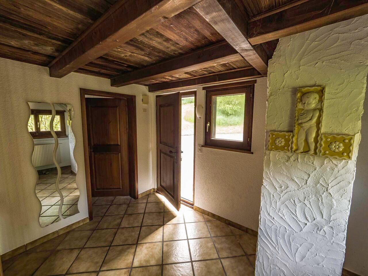 Situé à Roches chaleureux appartement de 3.5 pièces à vendre - photo 4