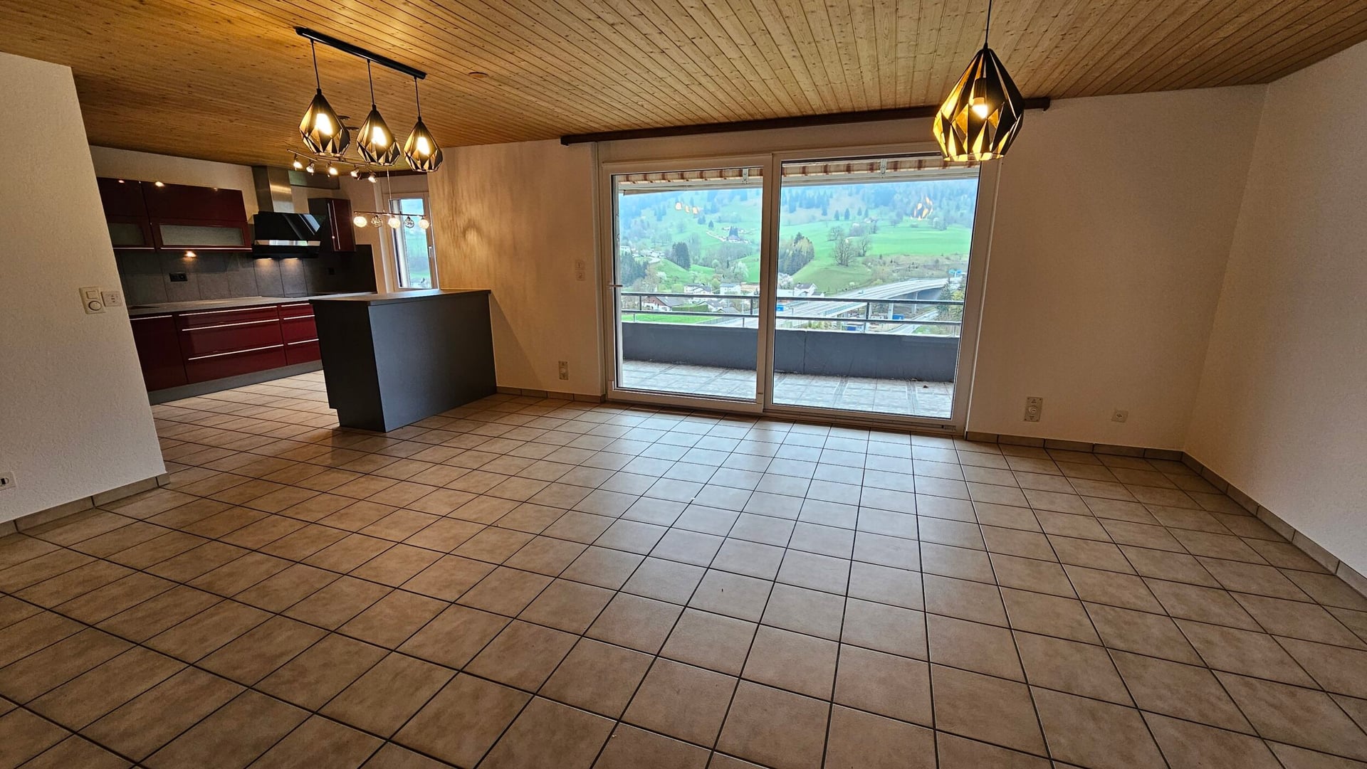 À Moutier appartement de 4.5 pièces au 2ème étage à vendre - photo 4