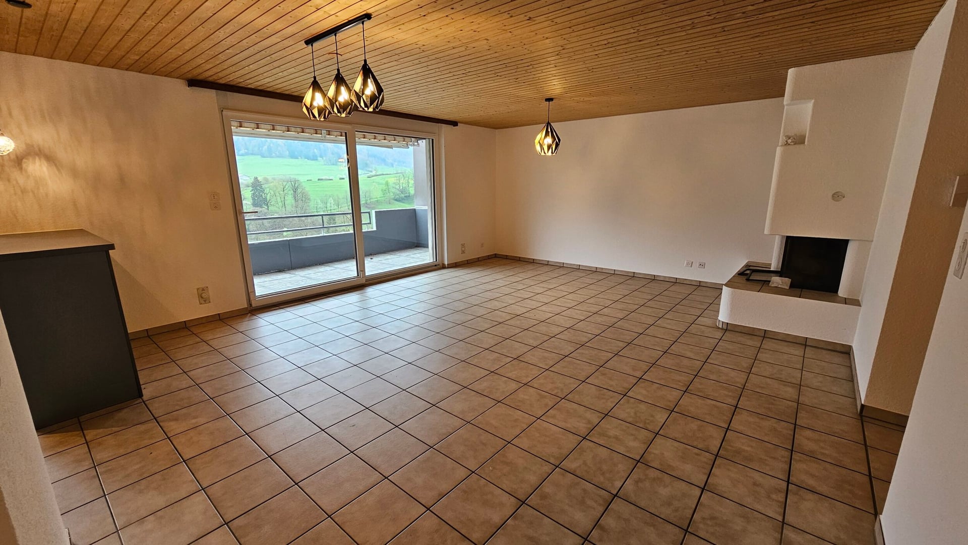 À Moutier appartement de 4.5 pièces au 2ème étage à vendre - photo 5