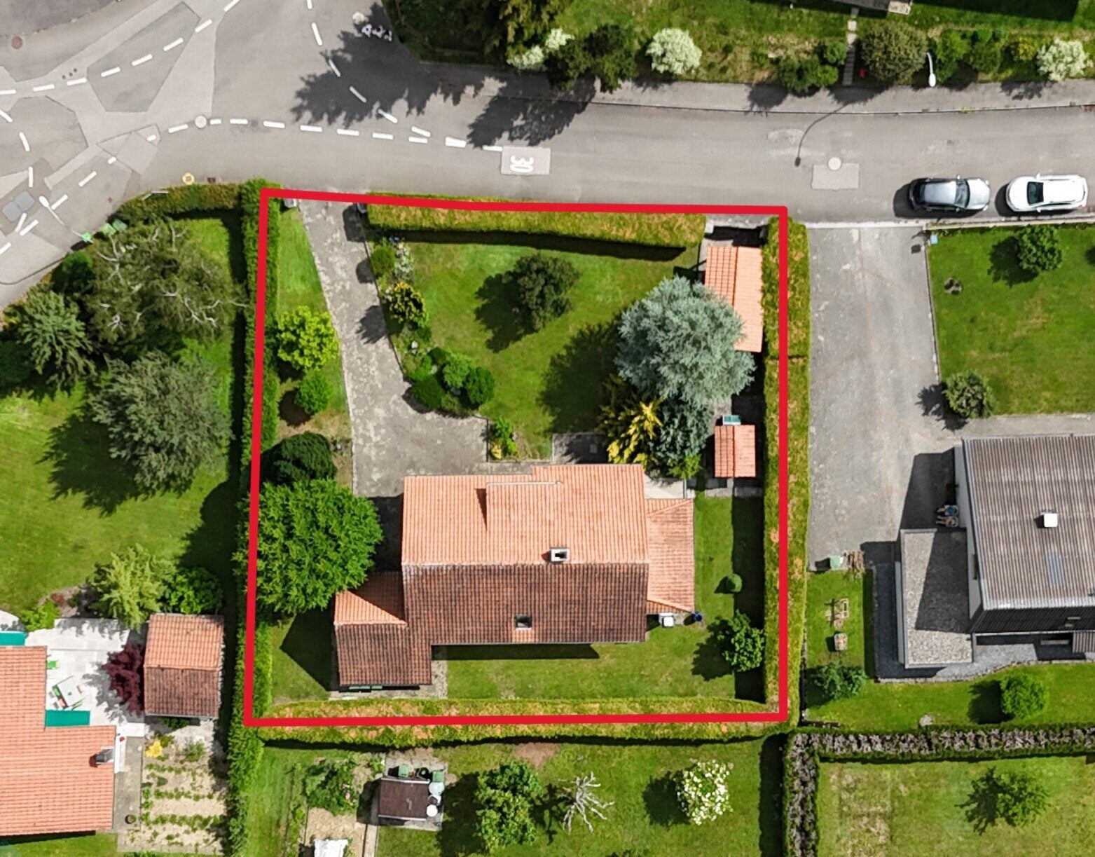 À vendre à Malleray maison de 6.5 pièces sur un terrain de 858 m² - photo 4