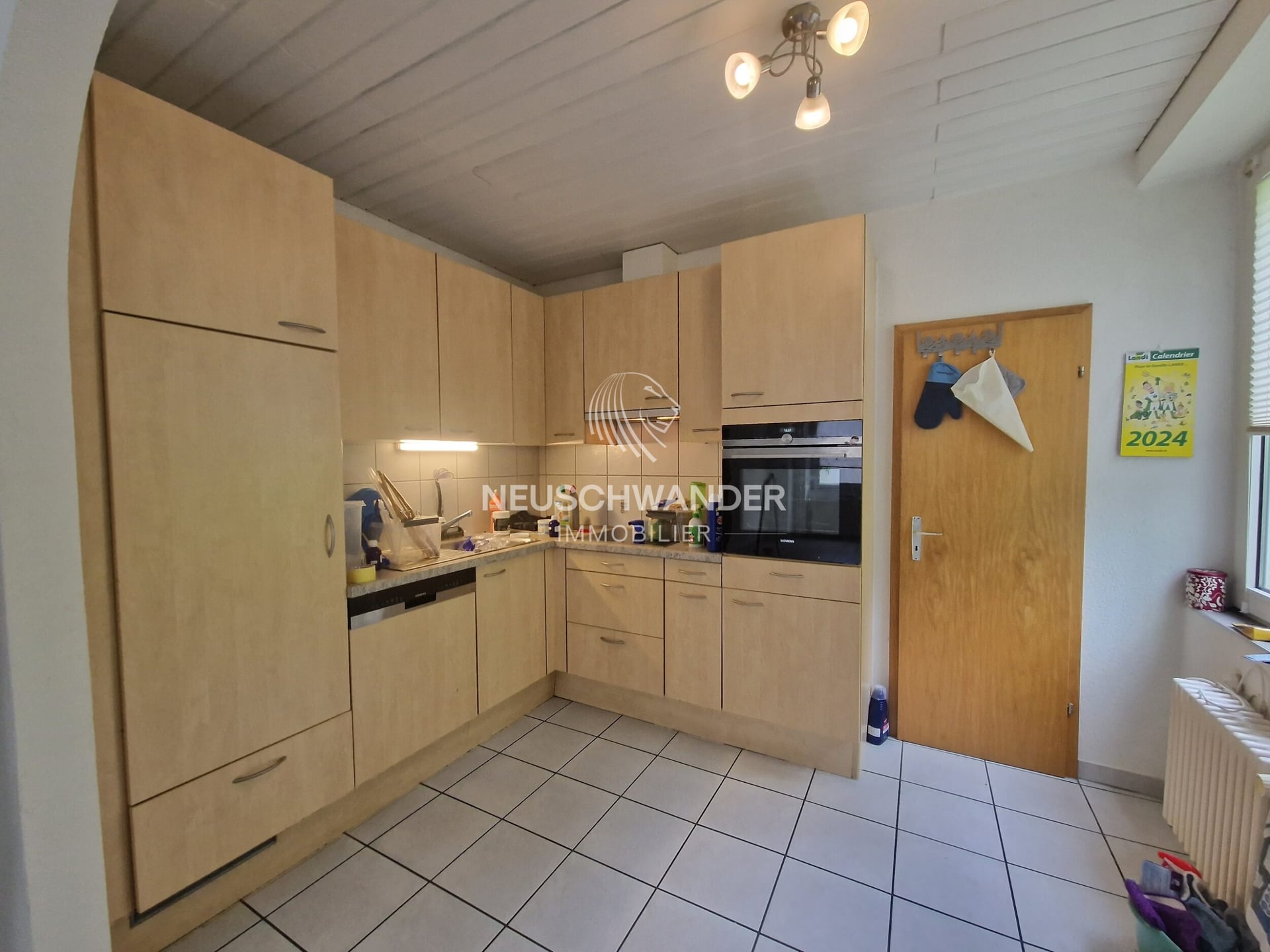 Maison avec potentiel de créer 3 logements à vendre à Moutier - photo 2
