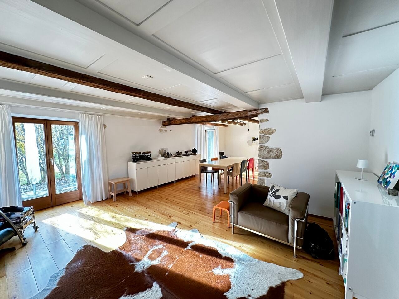 Ferme rénovée de 4.5 pièces à Coeuve en Ajoie avec grand jardin - photo 4