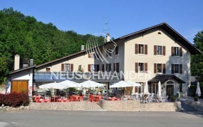 À vendre à Réclère site touristique très fréquenté mondialement connu - photo 4