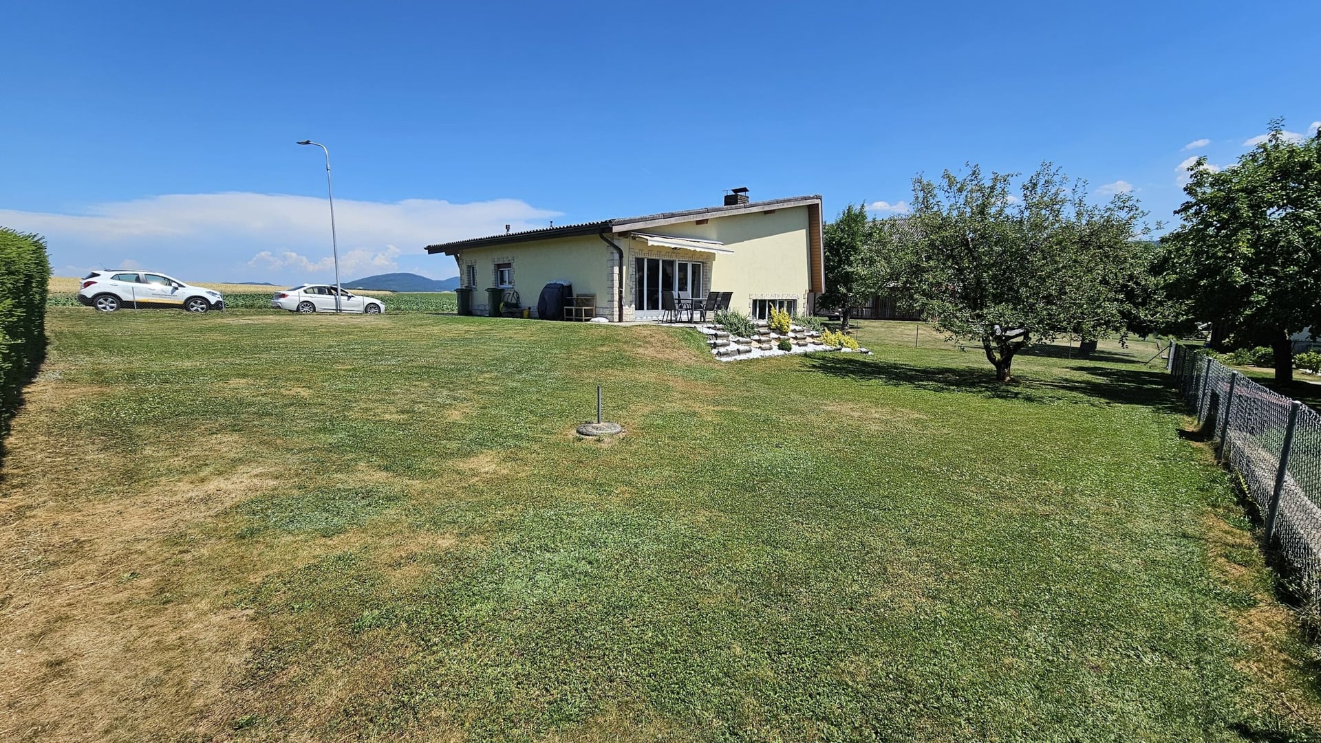 À vendre à Courgenay maison individuelle de 5 pièces avec jardin - photo 3