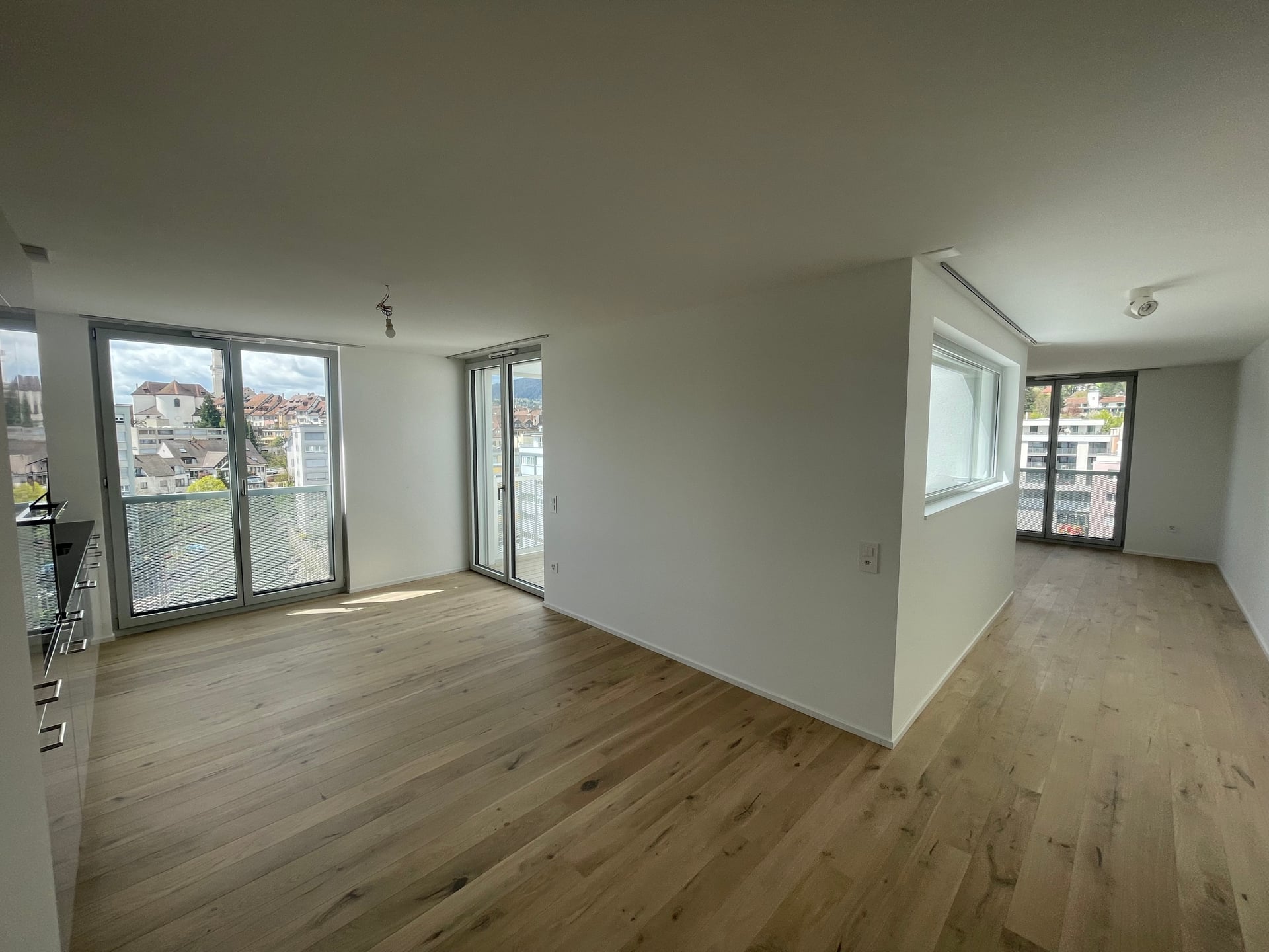 Delémont - Attique de 4.5 pièces dans immeuble neuf avec ascenseur - photo 2
