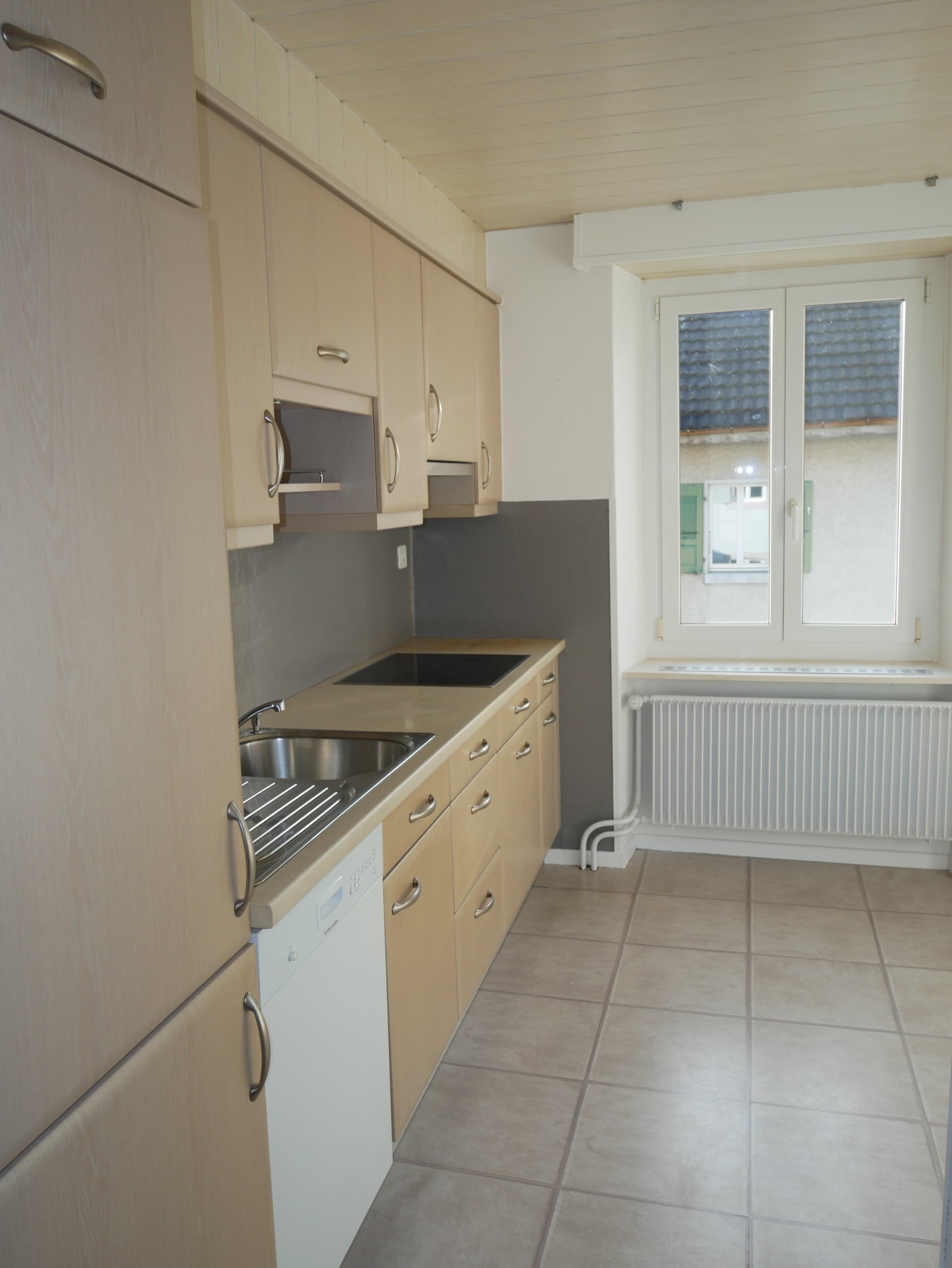 Delémont - environnement calme - appartement de 3,5 pces au 1er étage - photo 2