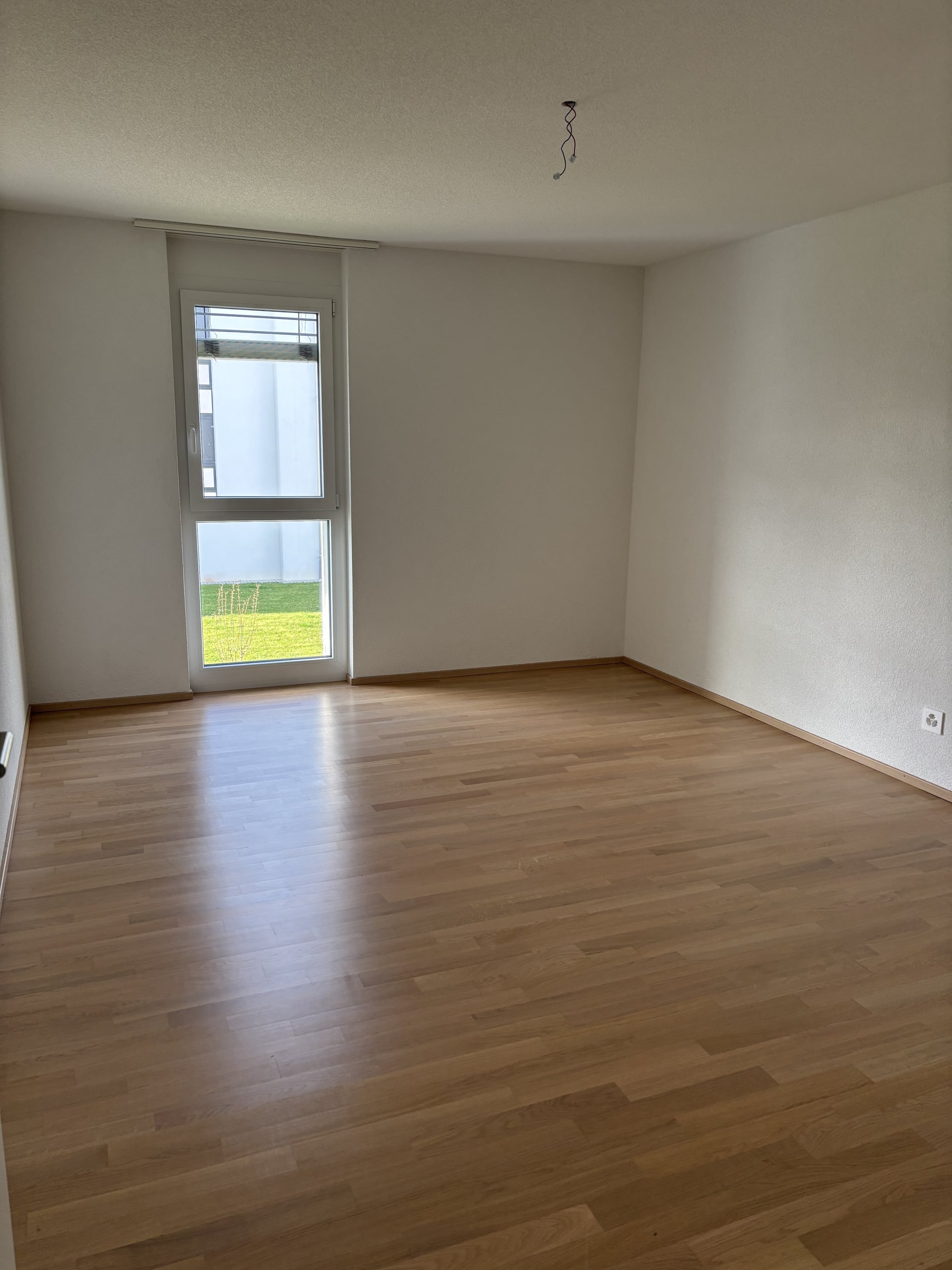 Courrendlin - magnifique appartement récent de 2,5 pièces - photo 2