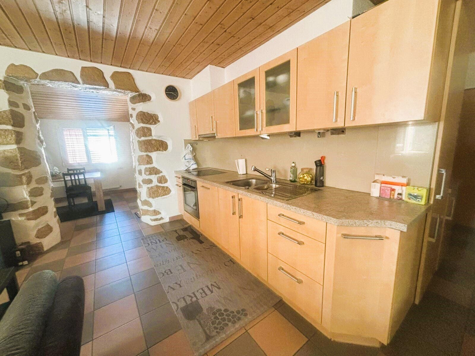 À Courfaivre appartement de 4.5 pièces à louer au 1er étage - photo 1