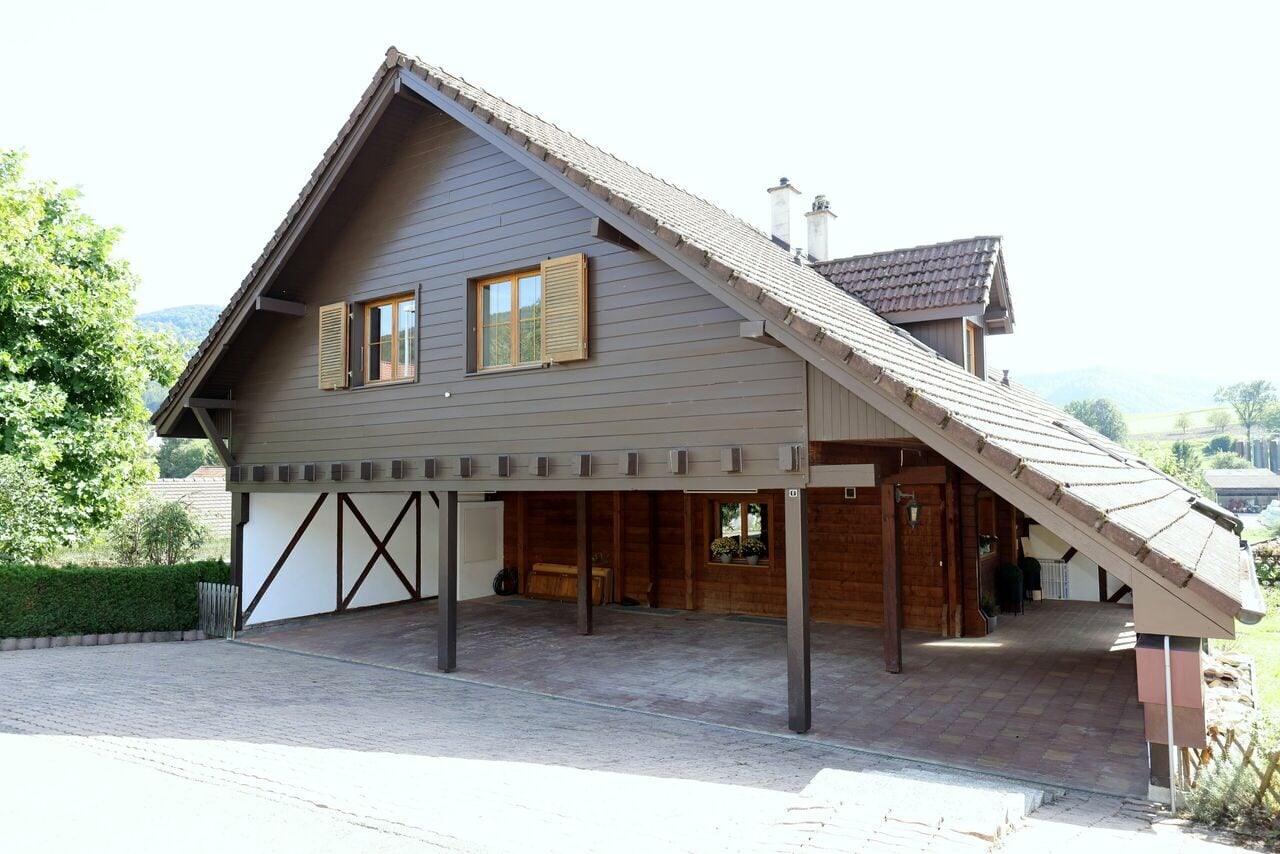 Villa de caractère de 9 pièces à Montsevelier - photo 3