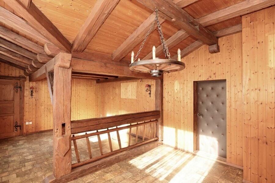 À vendre maison familiale de 5.5 pièces à restaurer à Fregiécourt - photo 4