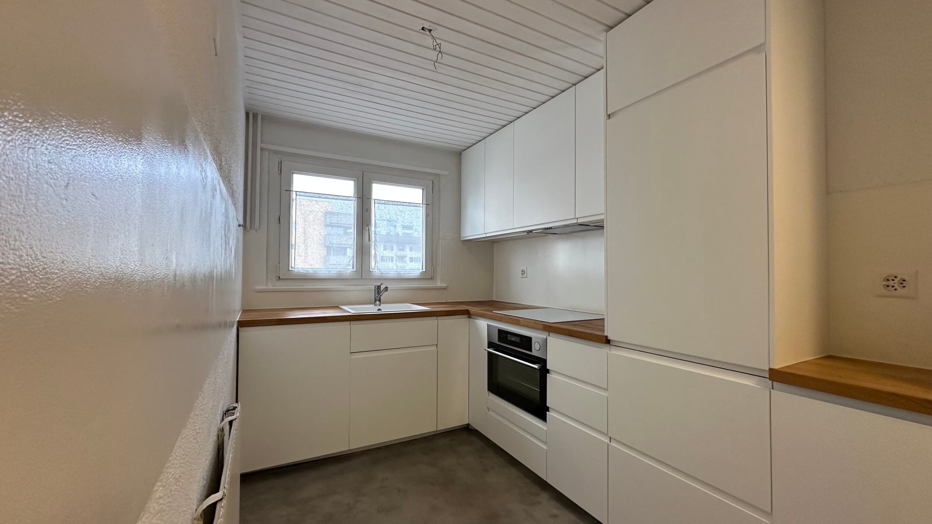 À vendre appartement de 3,5 pièces au 1er étage avec balcon à Delémont - photo 2