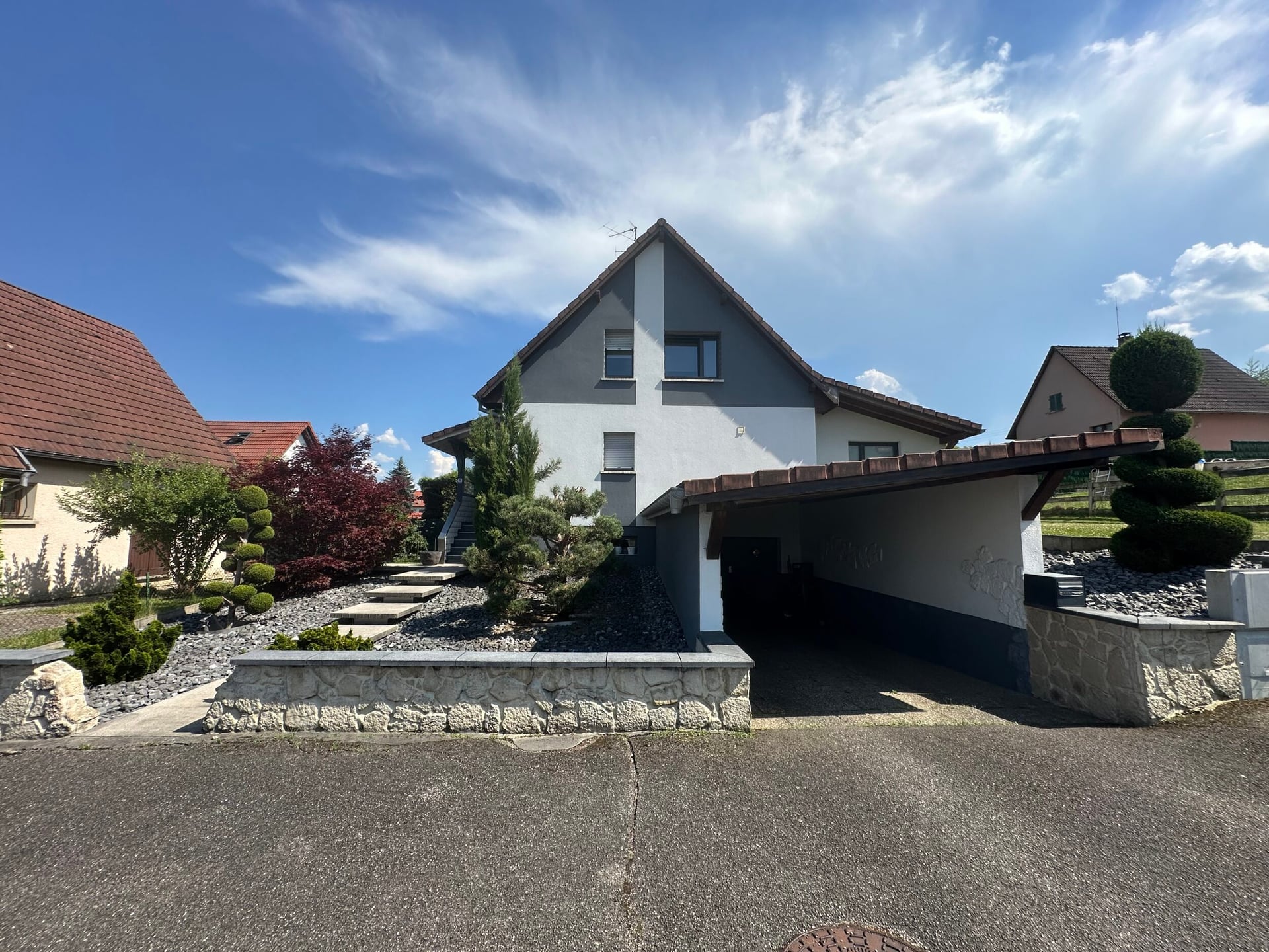 À vendre charmante maison de 6.5 pièces à Feldbach - photo 1