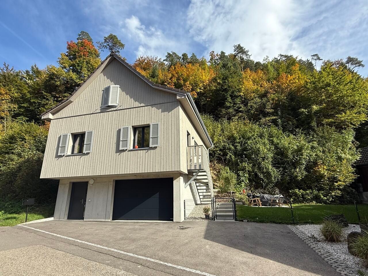 Charmante maison villageoise rénovée de 5.5 pièces à Soyhières - photo 1