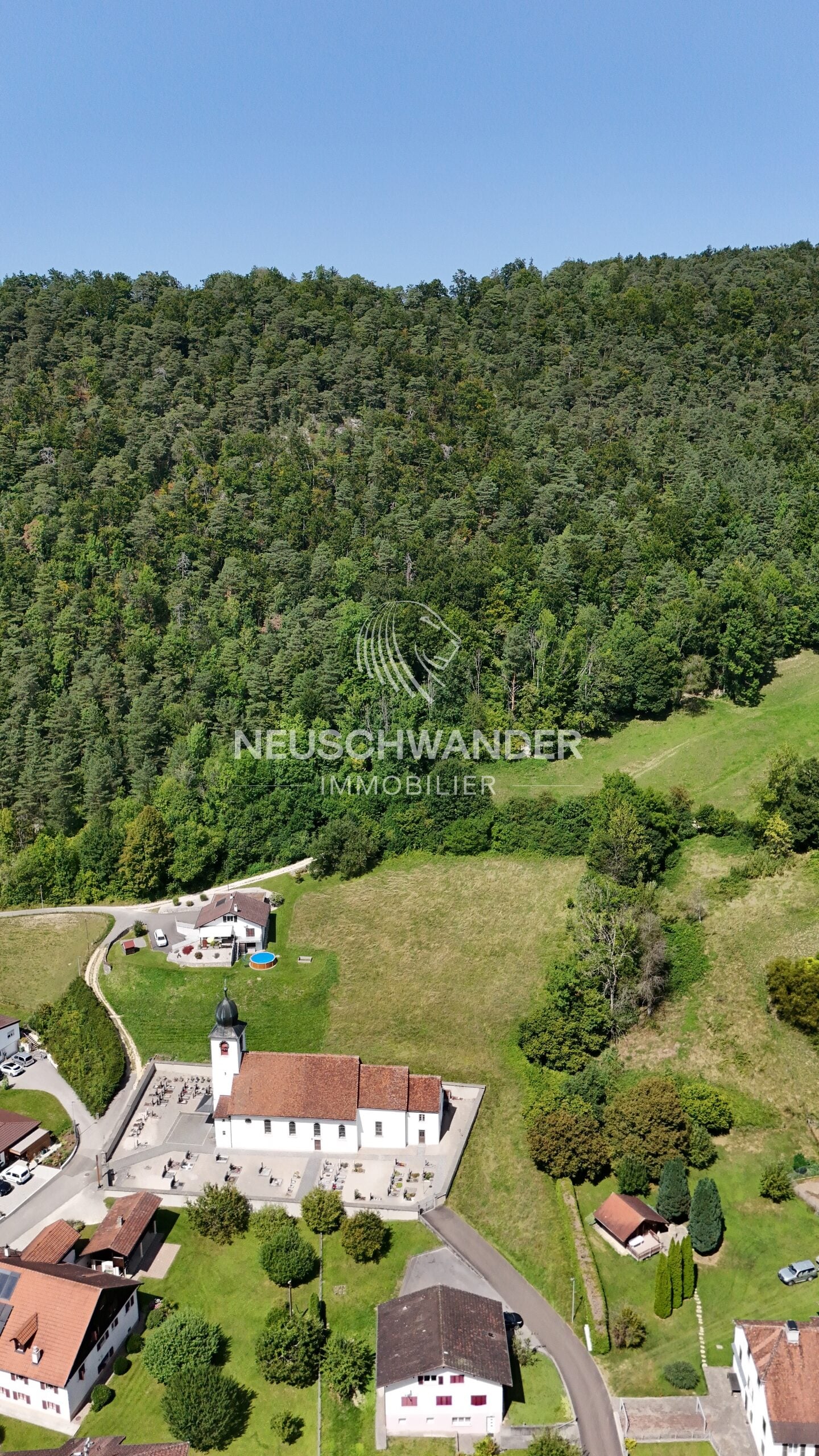 Terrain à bâtir de 6'062 m2 situé dans le village de Vermes - photo 2