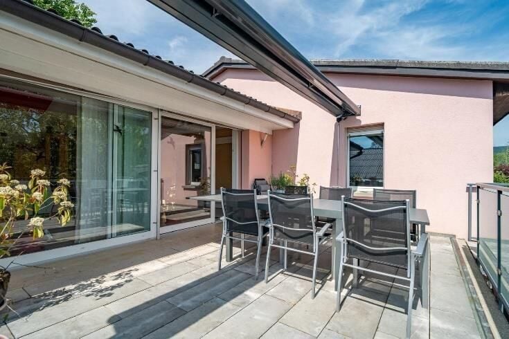 À vendre à Courroux spacieuse maison individuelle de 6 pièces - photo 3