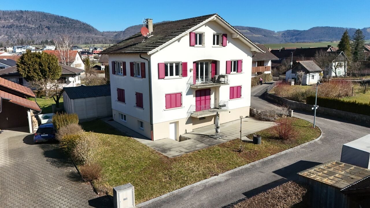 À Corban maison locative de 2 appartements à vendre - photo 1