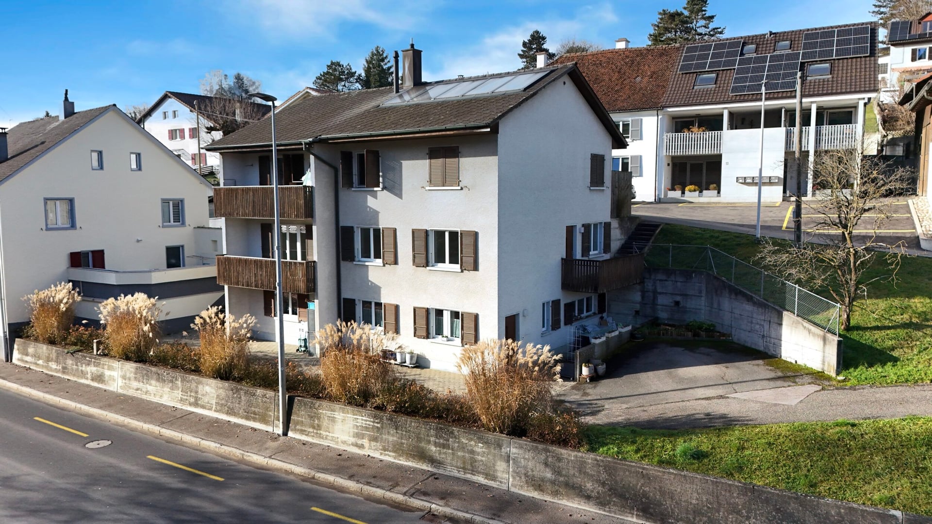 À Develier immeuble de rendement de 3 appartements à vendre - photo 1