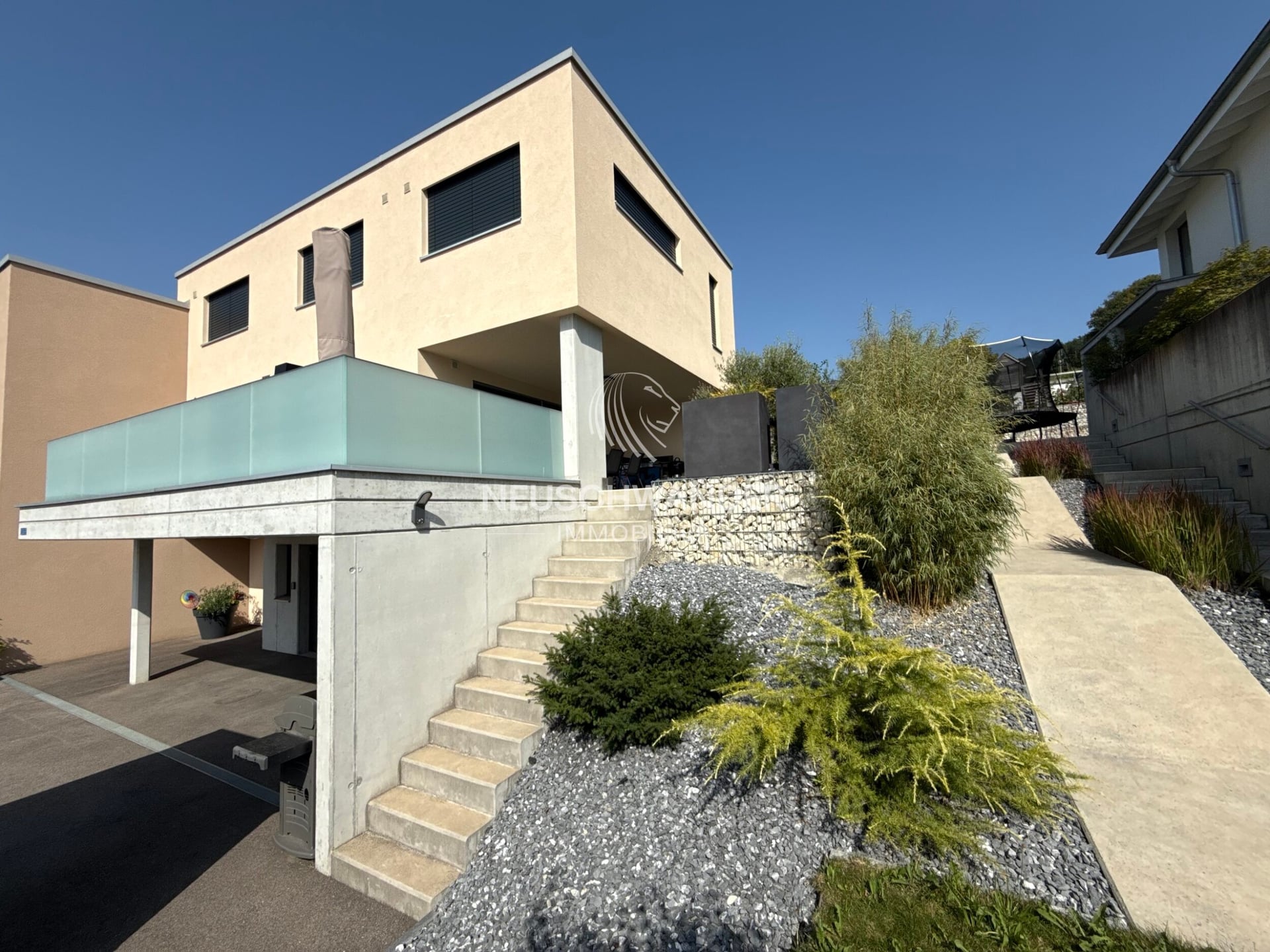 Maison familiale moderne de 6.5 pièces à Courrendlin - photo 1