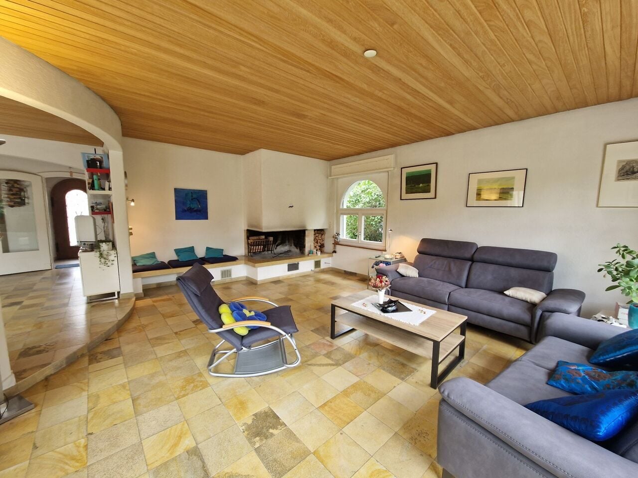 Maison de maître de 5.5 pièces à vendre à Delémont - photo 2