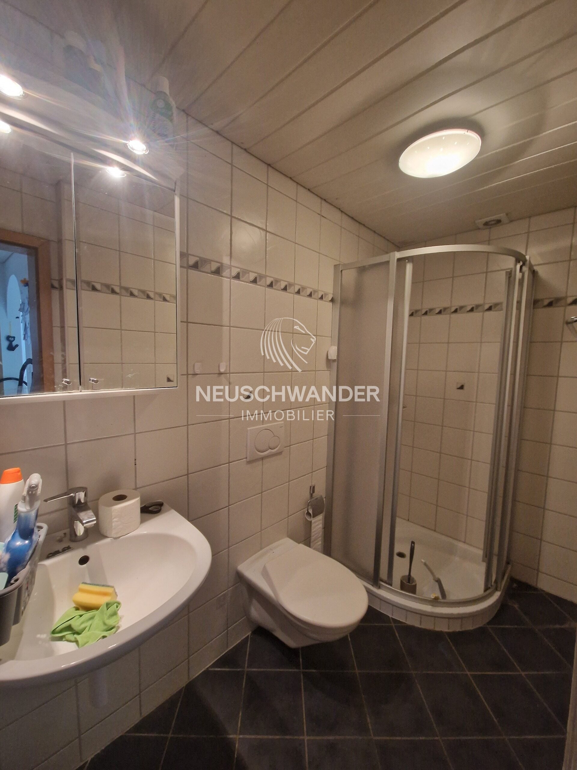 Maison avec potentiel de créer 3 logements à vendre à Moutier - photo 5