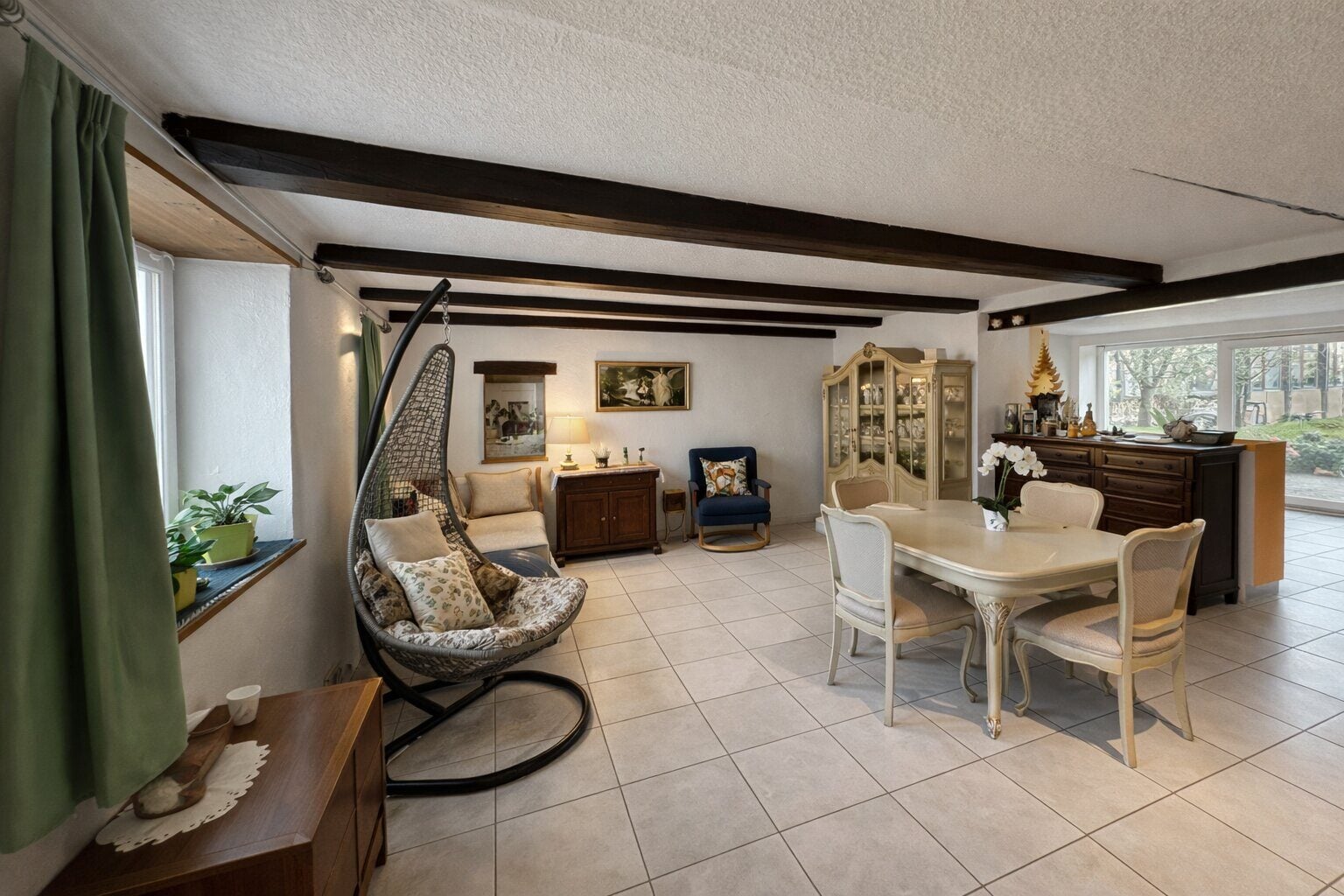 À Montignez maison locative de 2 appartements rénovés à vendre - photo 4