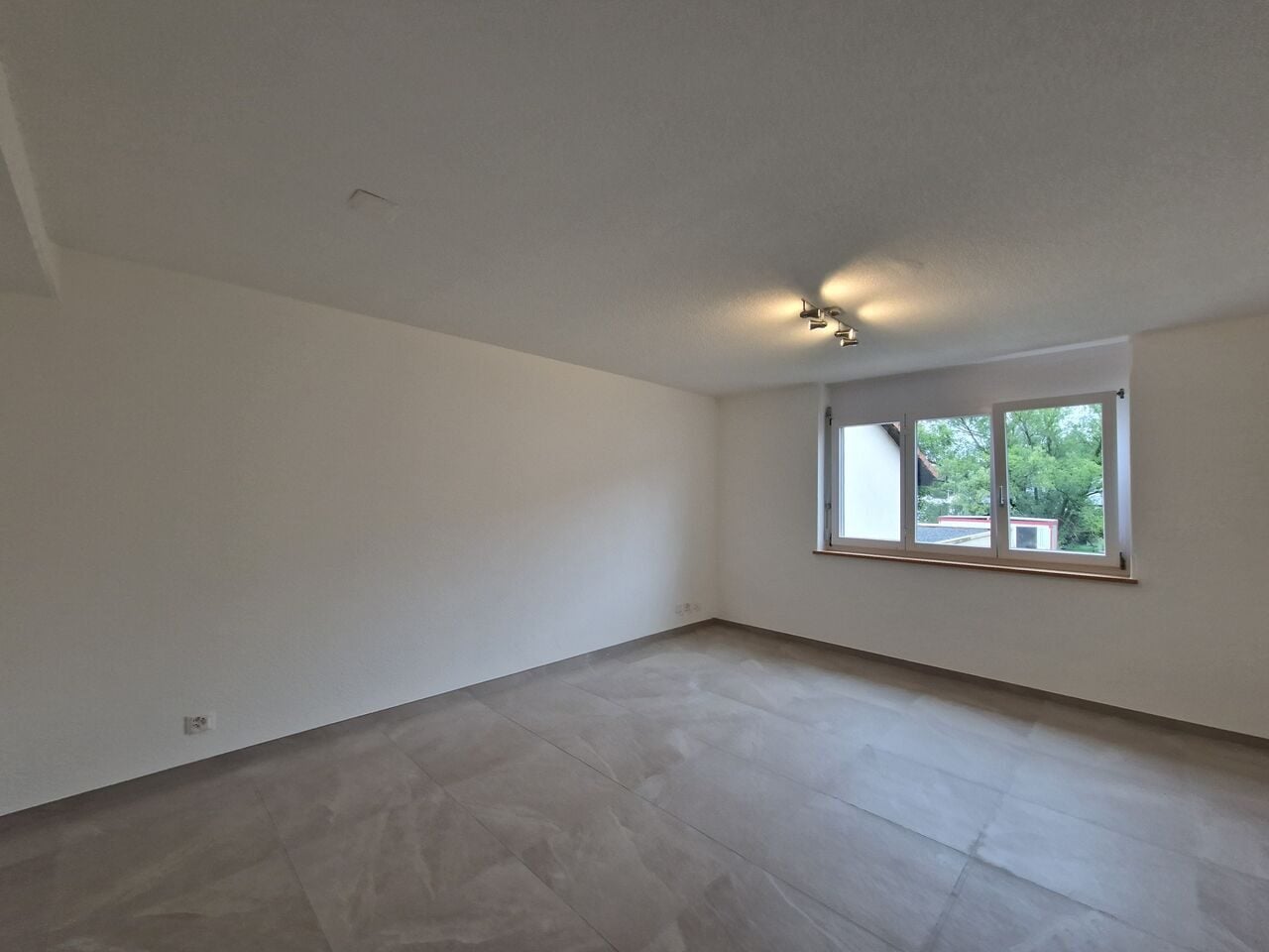 Dans le village de Alle appartement de 4.5 pièces à vendre - photo 4