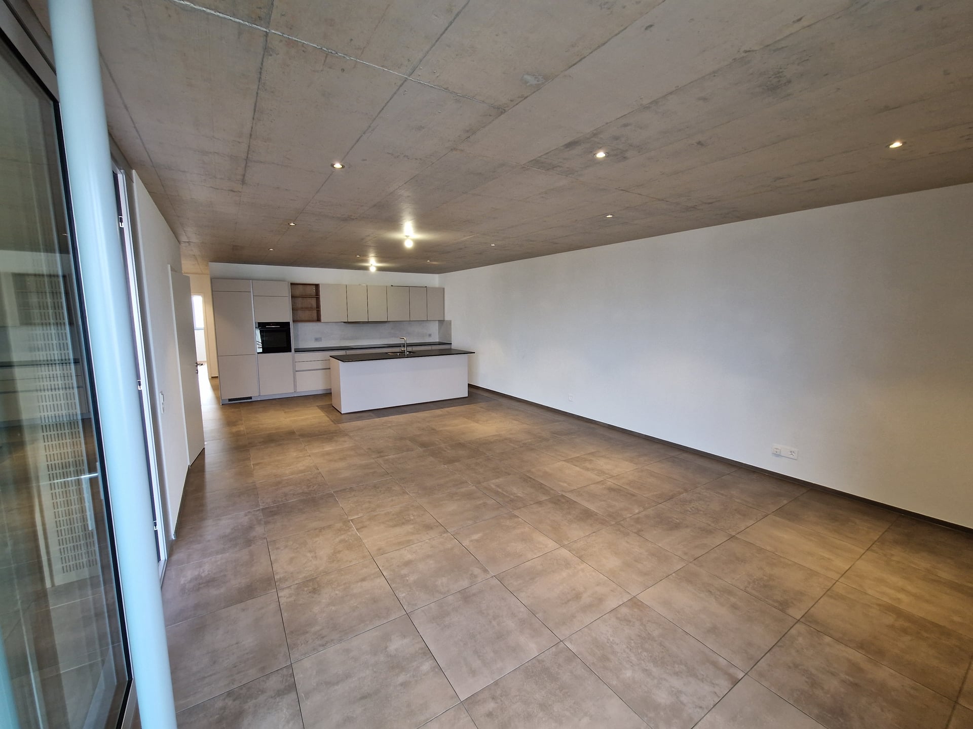 Magnifique 3.5 pièces neuf avec loggia à Delémont  - photo 2