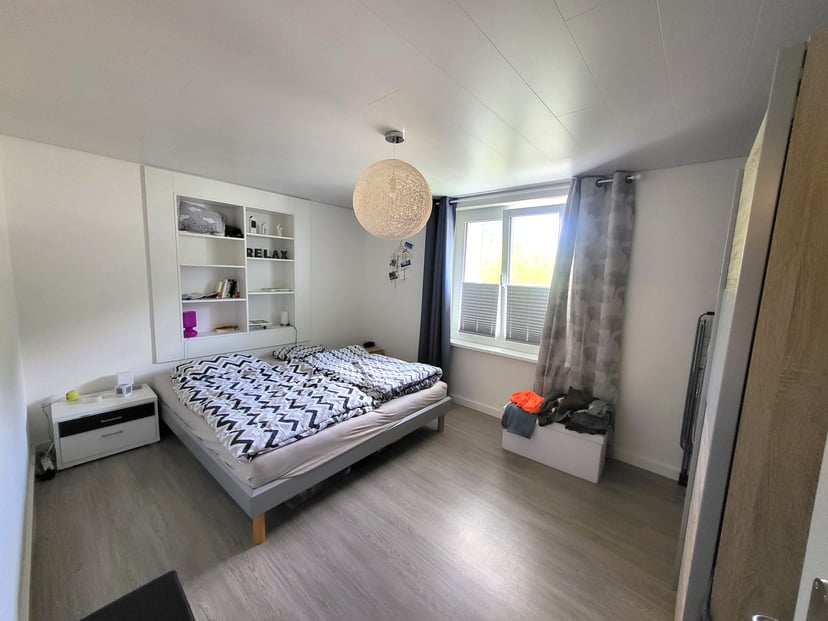 4.5 pièces lumineux et spacieux - photo 3