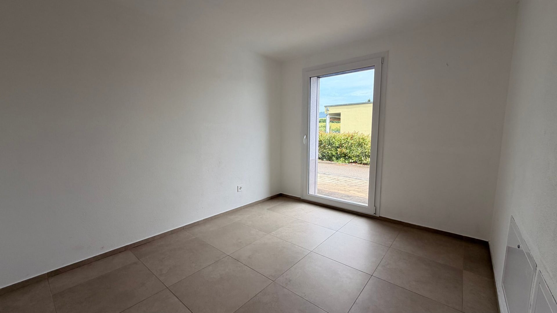 Appartement de 4.5 pièces au rez à louer à Courfaivre - photo 4