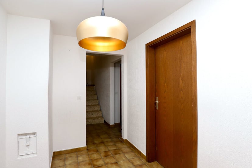 Charmante maison de 6.5 pièces à vendre à Delémont - photo 5