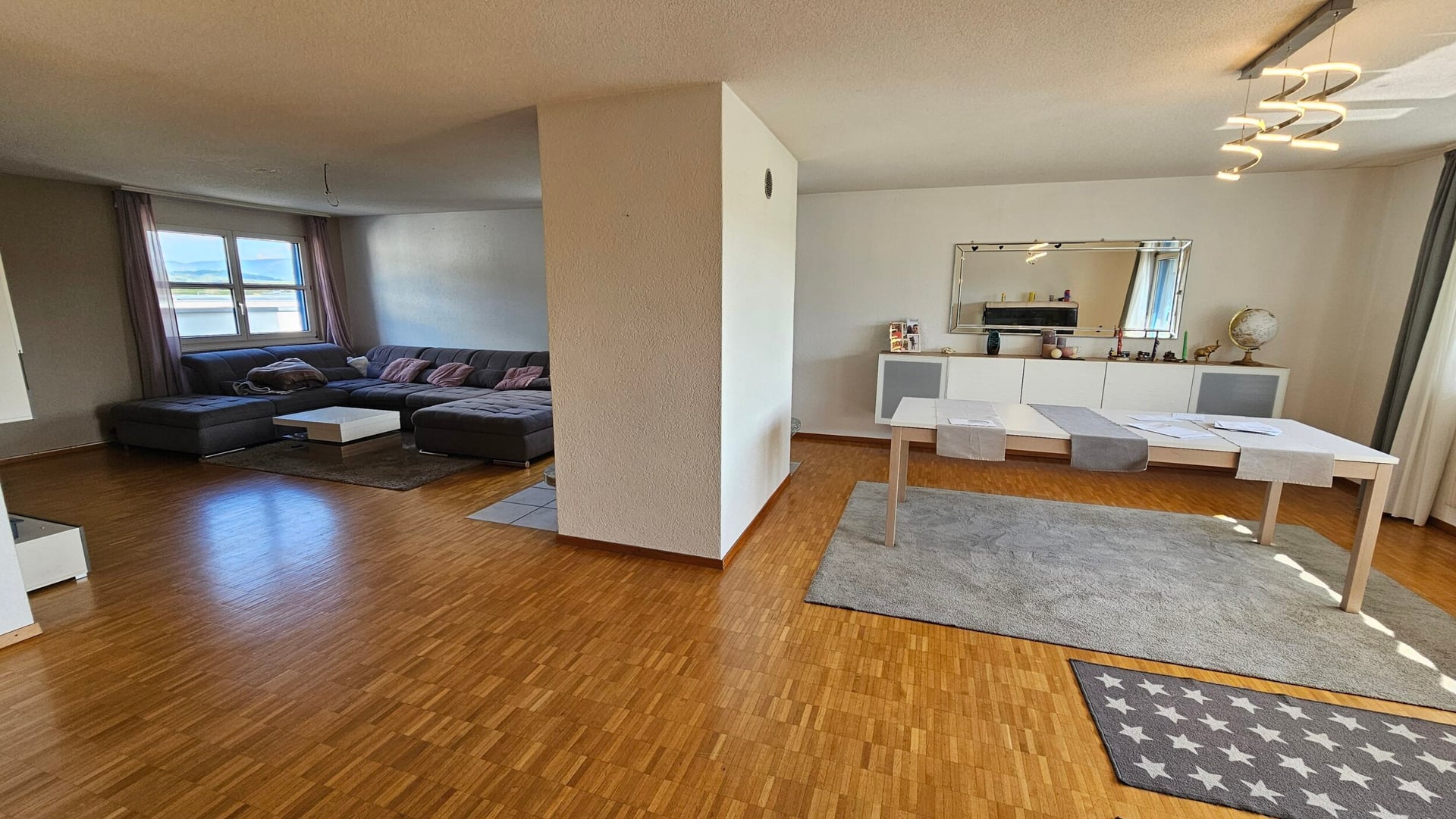 À vendre à Delémont superbe attique de 6 pièces avec 1 grande terrasse - photo 4