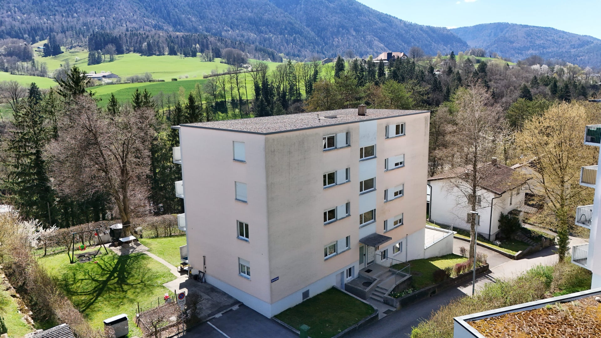 À vendre à Moutier immeuble de rendement 9 appartements - photo 3